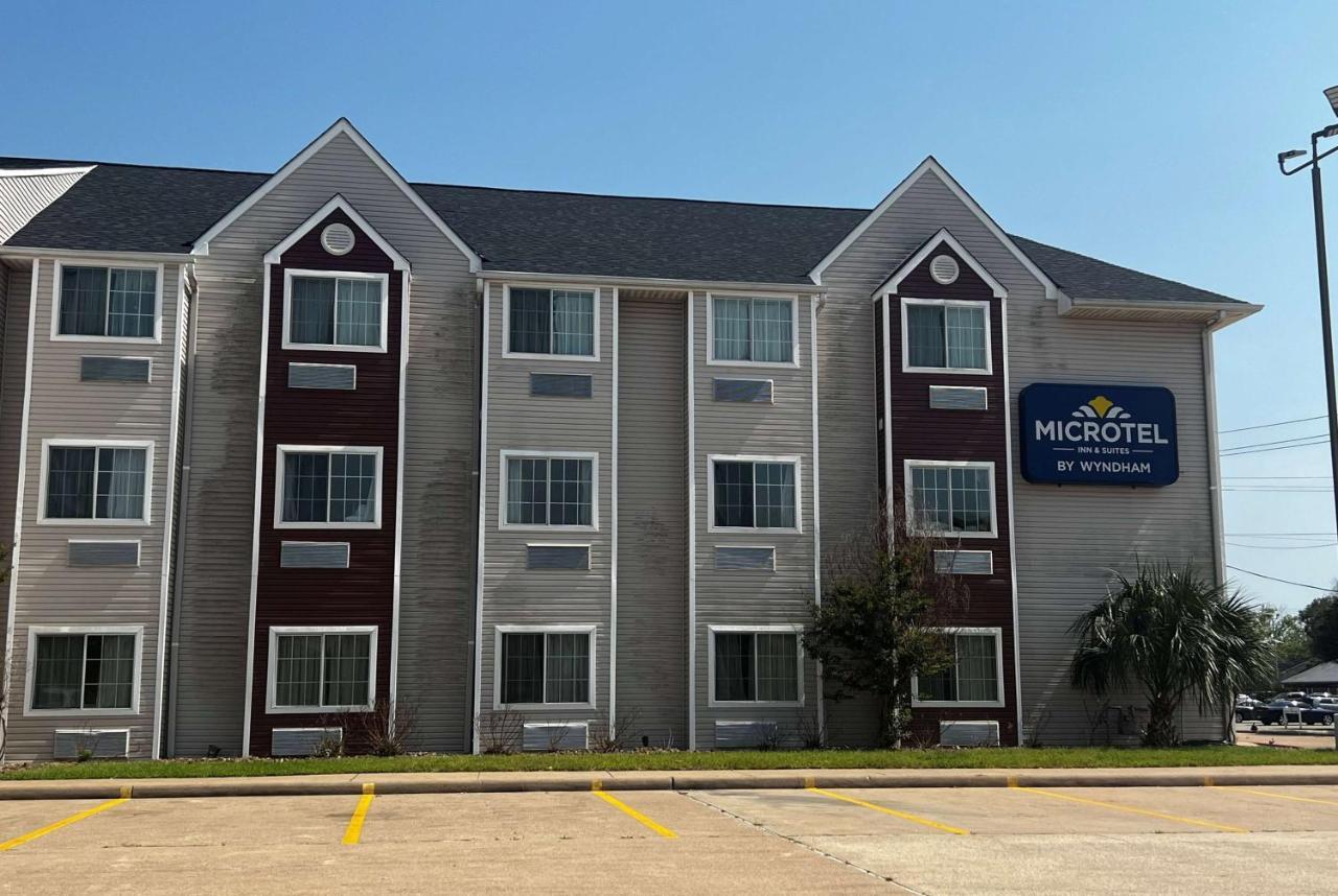 Microtel Inn & Suites By Wyndham Houston/Webster/Nasa/Clearlake Nassau Bay Екстериор снимка