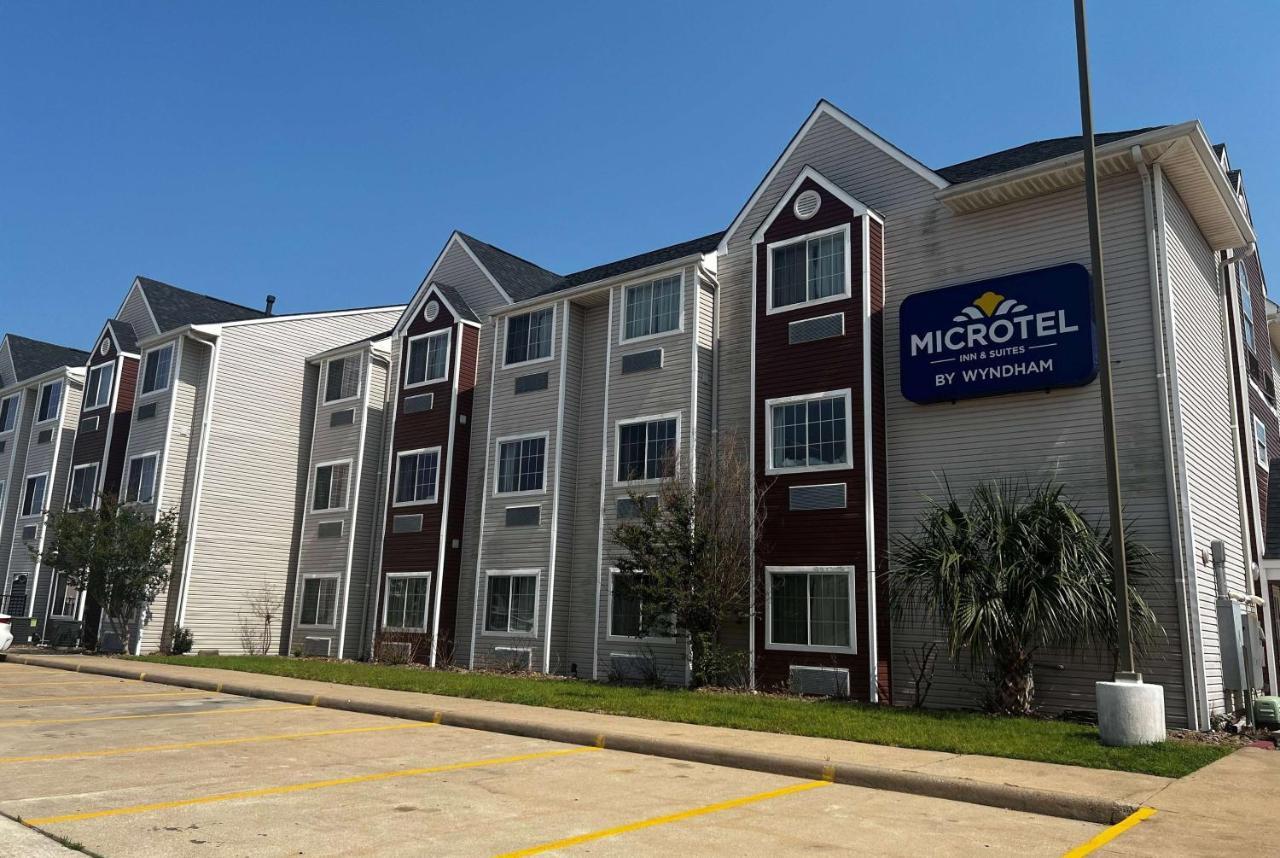 Microtel Inn & Suites By Wyndham Houston/Webster/Nasa/Clearlake Nassau Bay Екстериор снимка